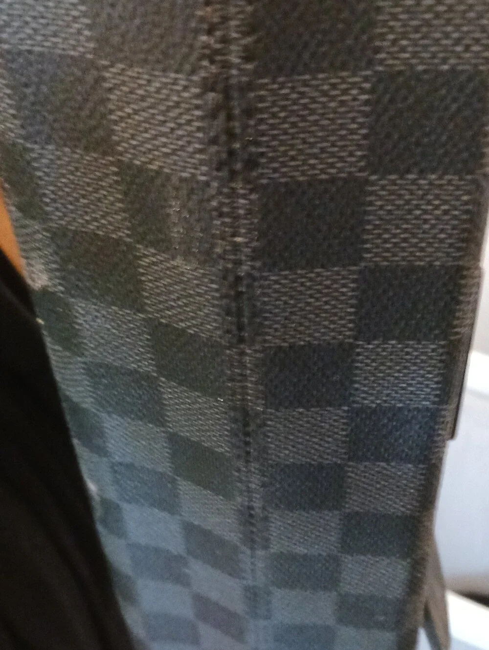 Louis Vuitton District PM Damier Graphite Messenger Bag – Black (Pre-Loved)